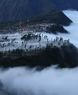 Surabaya – Bromo – Tumpak Sewu – Ijen – Banyuwangi 4D3N